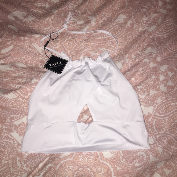 NWT ZAFUL Keyhole Halter Crop Tank Top - Picture 2 of 3